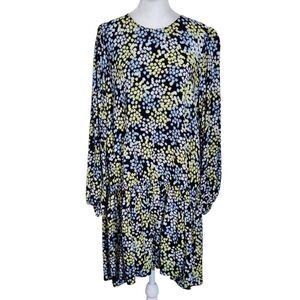 H&M Black Daisy Print Drop Waist Mini Dress Size Medium Floral Mini Dress